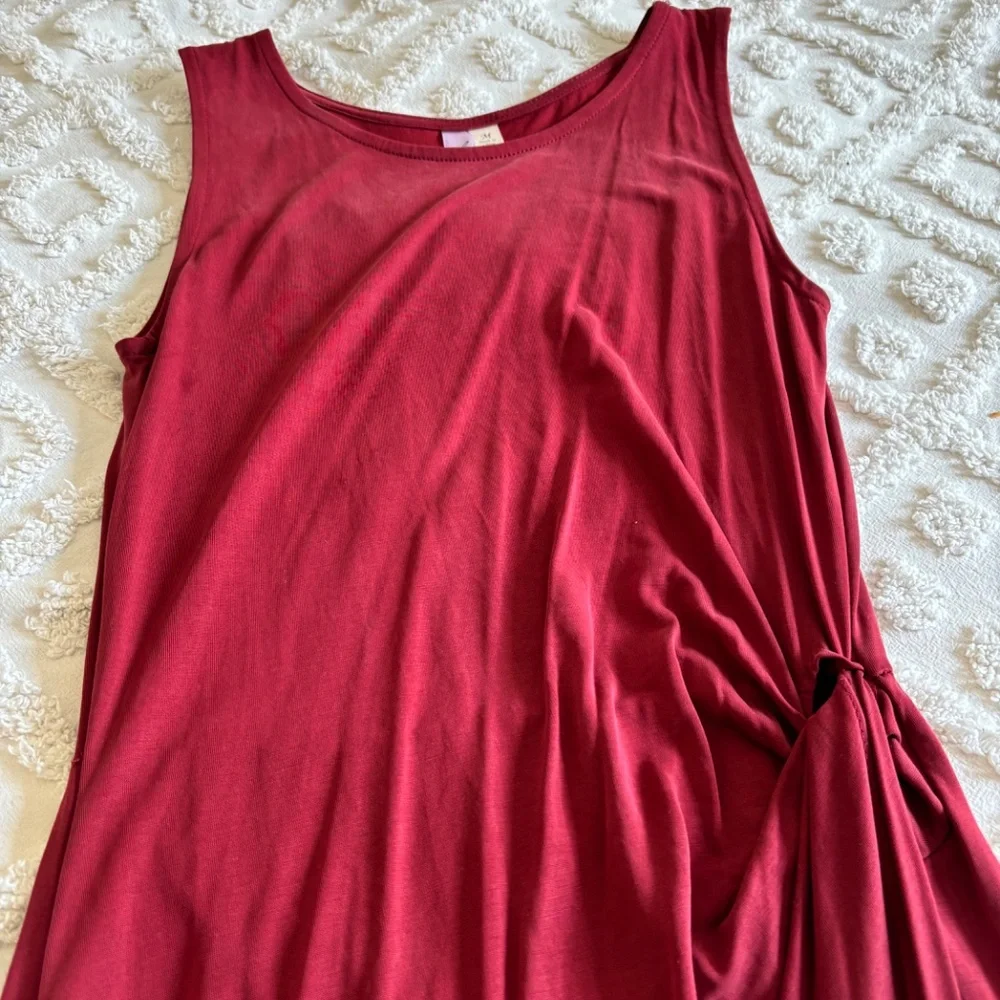 Red basic dress - Picture 2 of 2